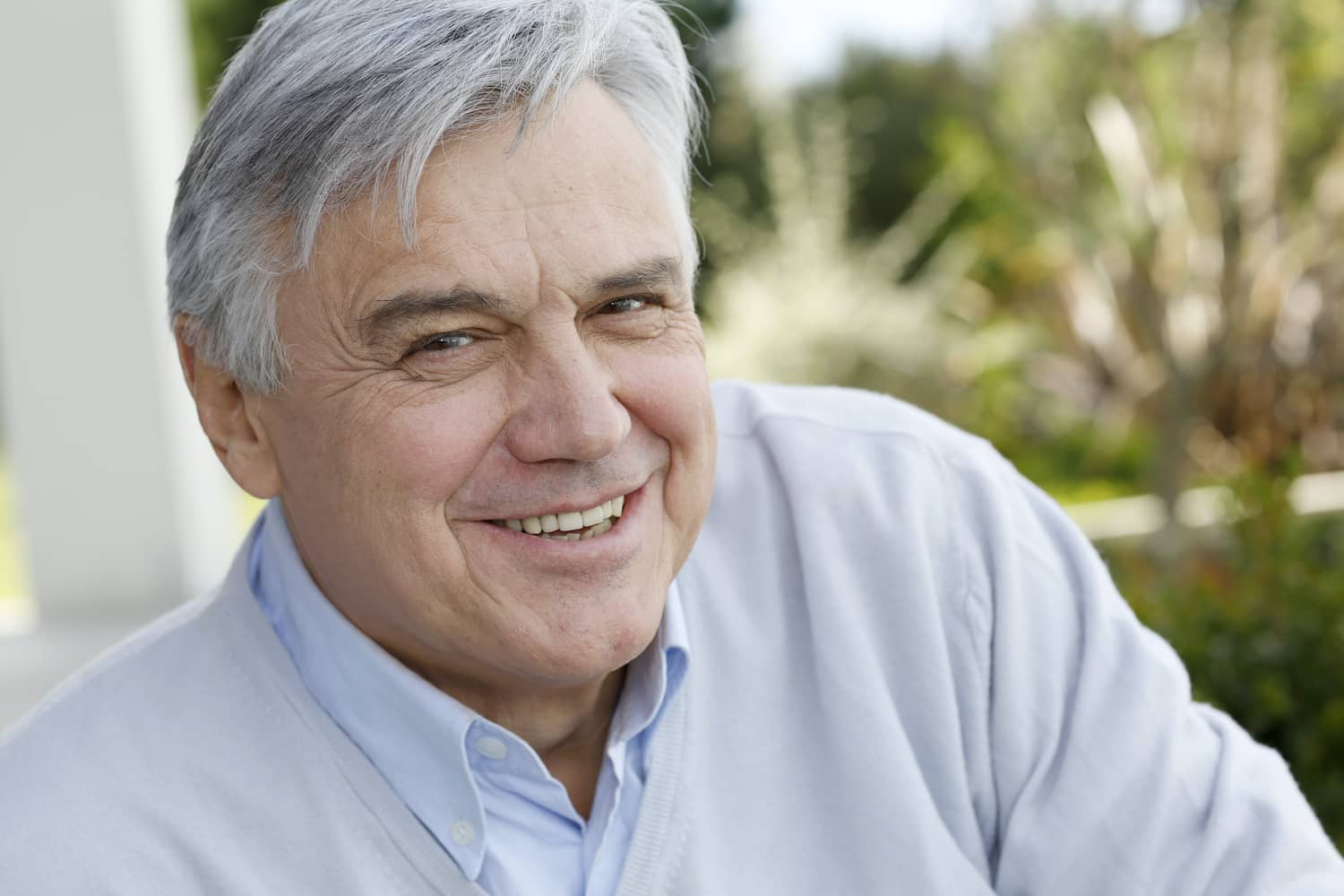 Idősebb férfi TUMT kezelés után