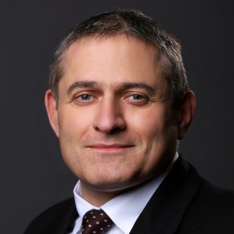 Dr. Molnár Szabolcs ortopéd-traumatológus, PhD