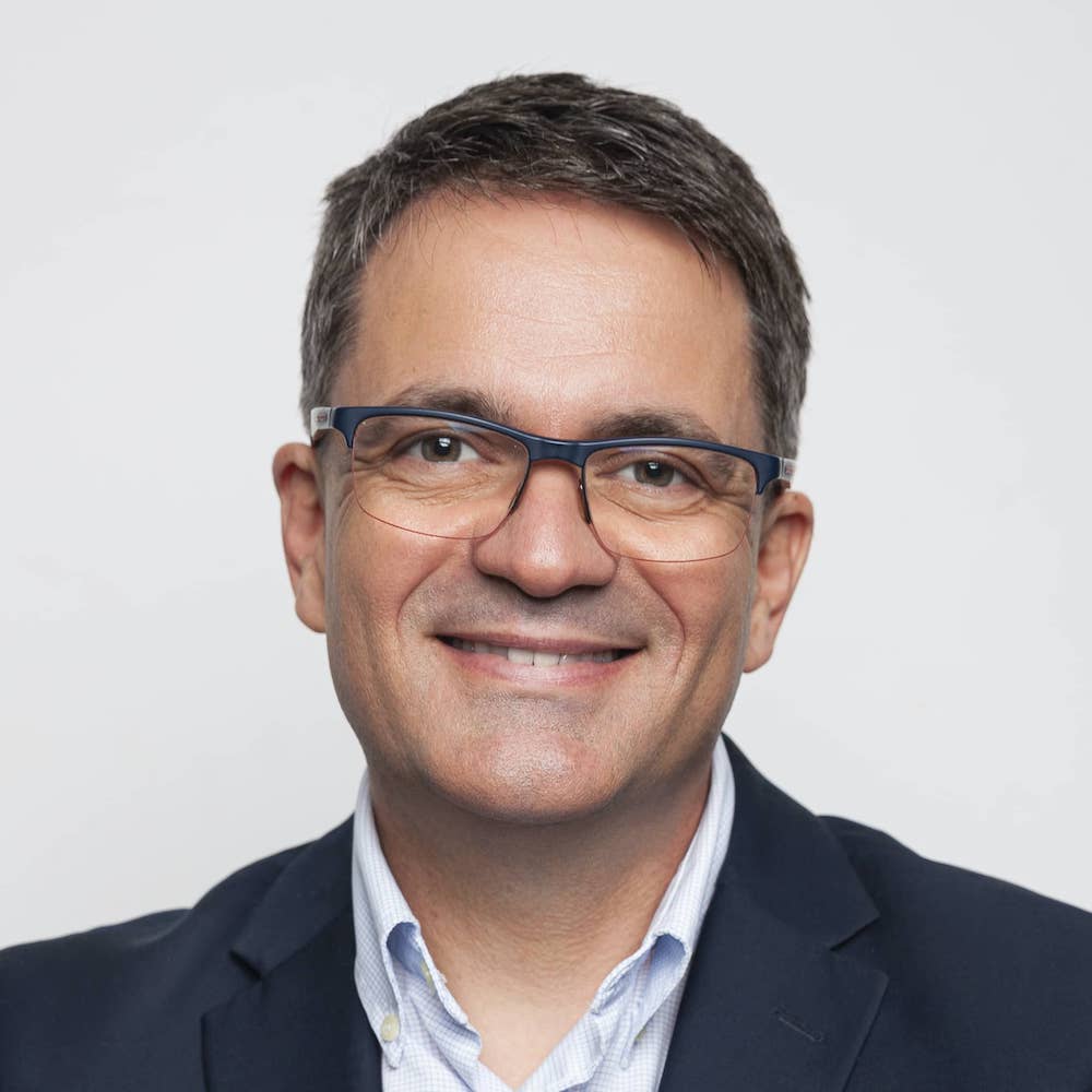 Dr Szabó Szilárd plasztikai sebész